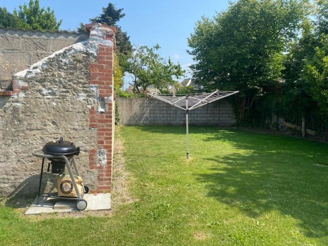 Maison Cosy En Plein Coeur De Ouistreham Eksteriør billede